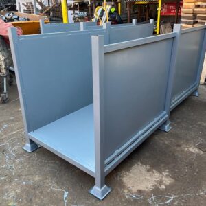 Internally Lined with Sheet Metal Stillage