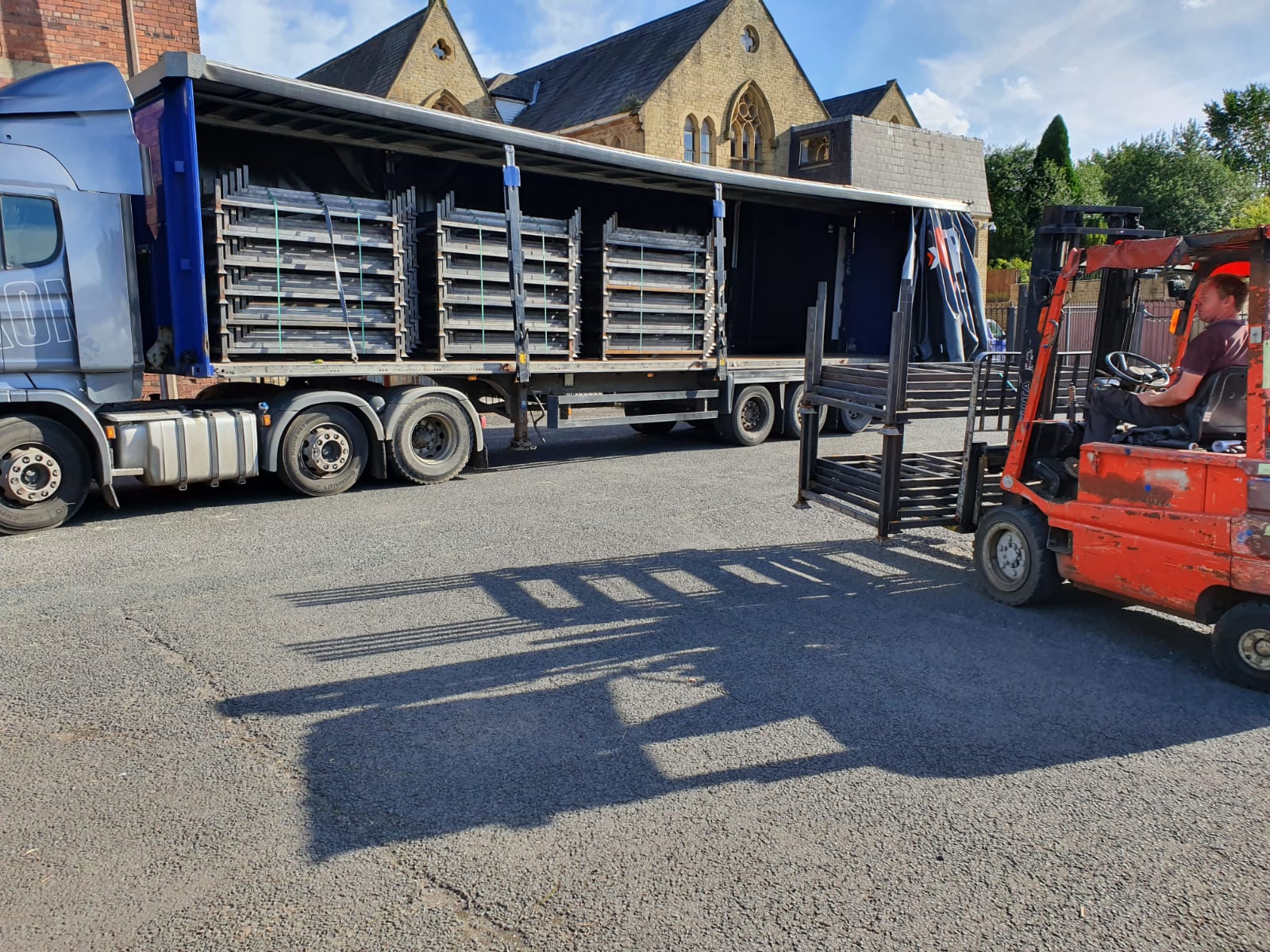 Heavy Duty Stackable Steel Stillage 1220mm Ext wide, 920mm Ext long, 1100mm high OA - Image 14