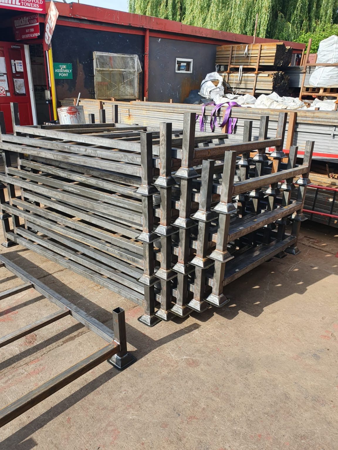 Heavy Duty Stackable Steel Stillage 1220mm Ext wide, 920mm Ext long