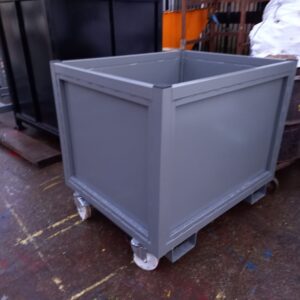 Reinforced Steel Plated Bin with FLC & Castors