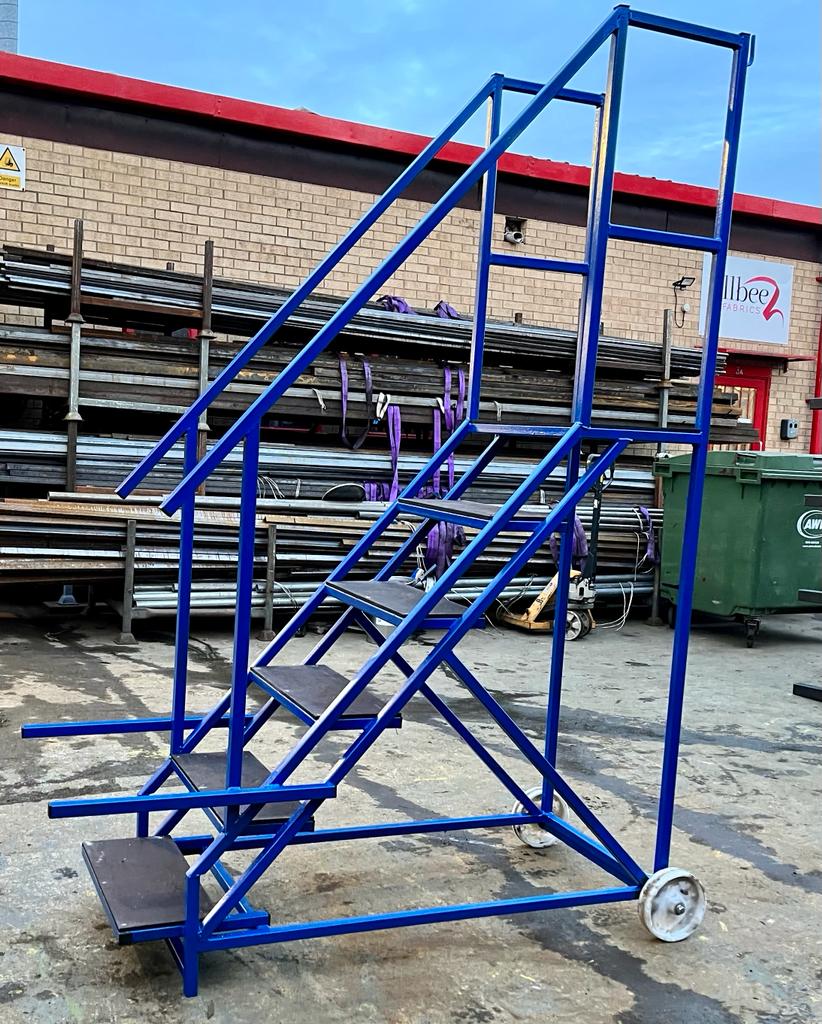 Steel Rolling Stairs with Phenolic Non-Slip Treads