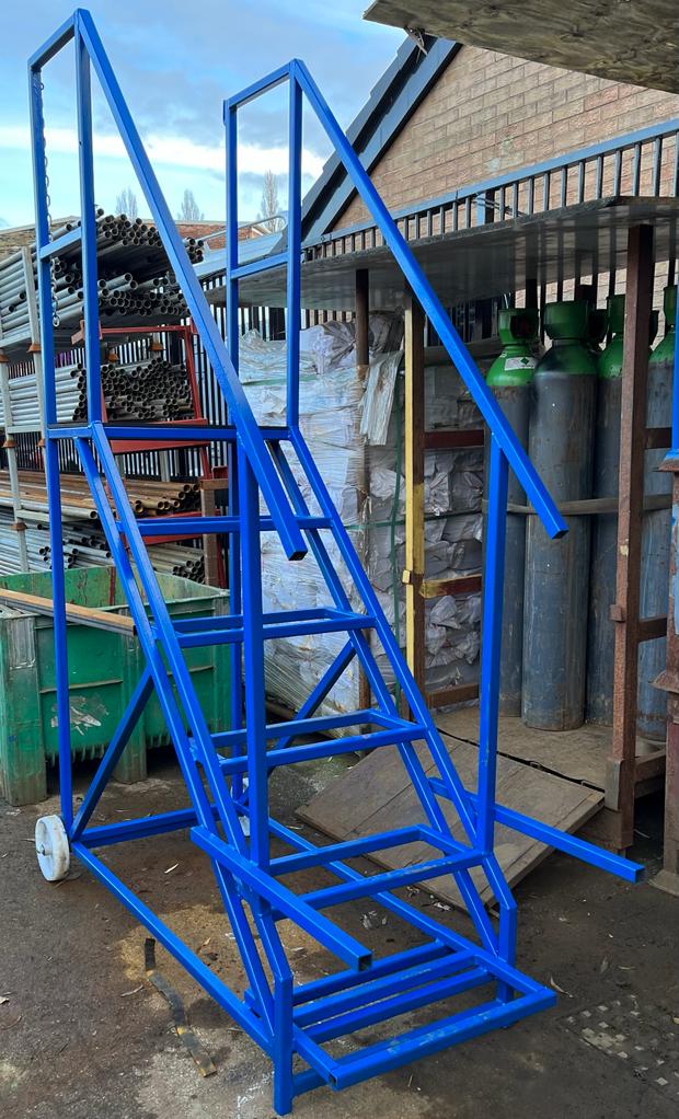Steel Rolling Stairs with Phenolic Non-Slip Treads - Image 5